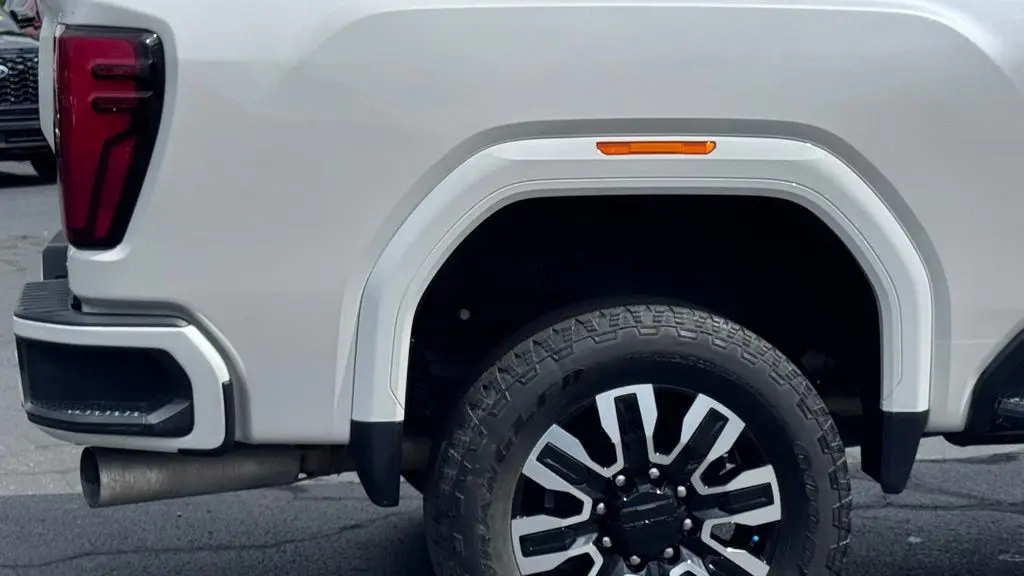 2024 GMC Sierra 2500HD Denali Ultimate