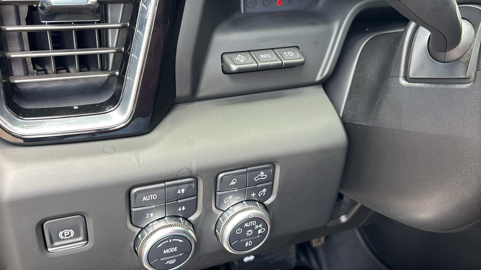2024 GMC Sierra 2500HD Denali Ultimate