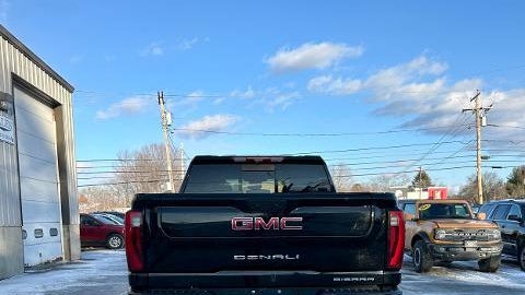 2024 GMC Sierra 2500HD Denali Ultimate