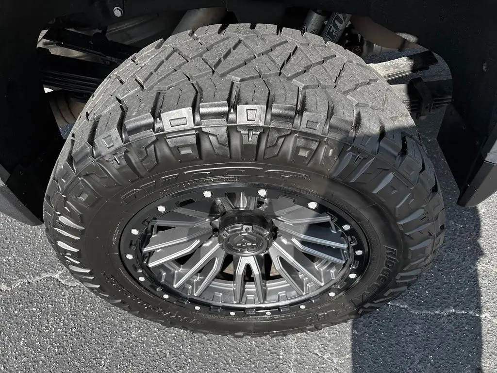 2024 GMC Sierra Hd - $68,381
