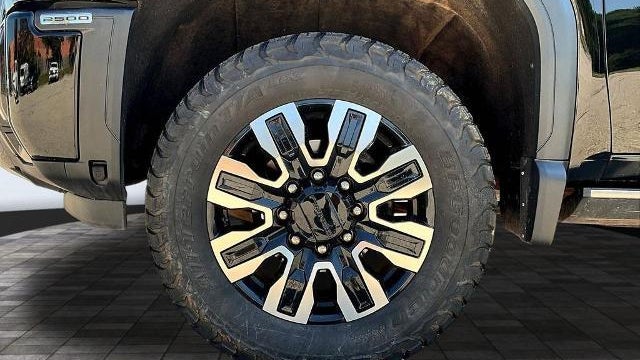 2024 GMC Sierra 2500HD Denali Ultimate
