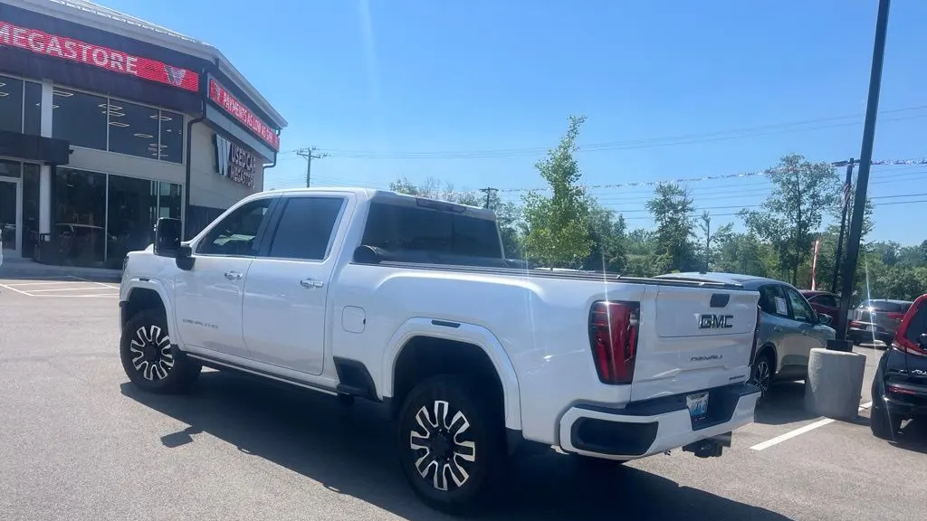 2024 GMC Sierra 2500HD Denali Ultimate