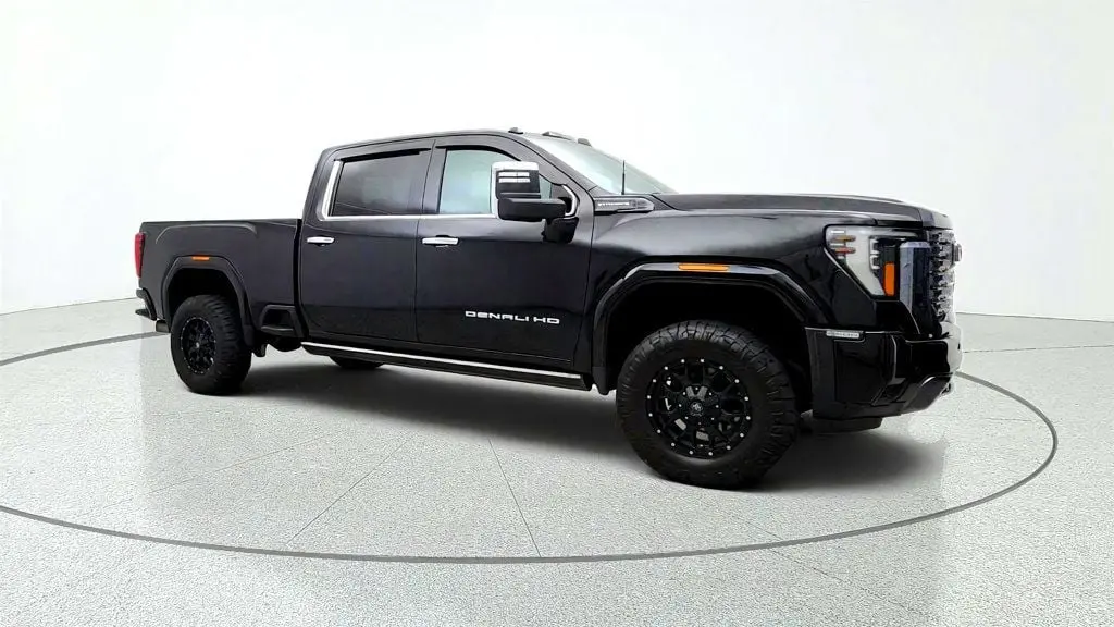 2024 GMC Sierra Hd - $67,995