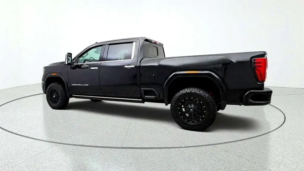 2024 GMC Sierra Hd - $67,995