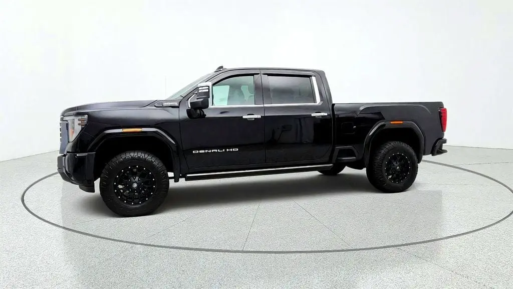 2024 GMC Sierra Hd - $67,995