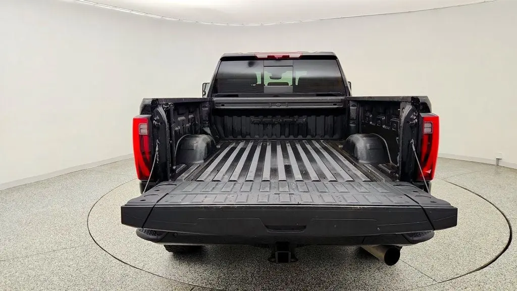 2024 GMC Sierra Hd - $67,995