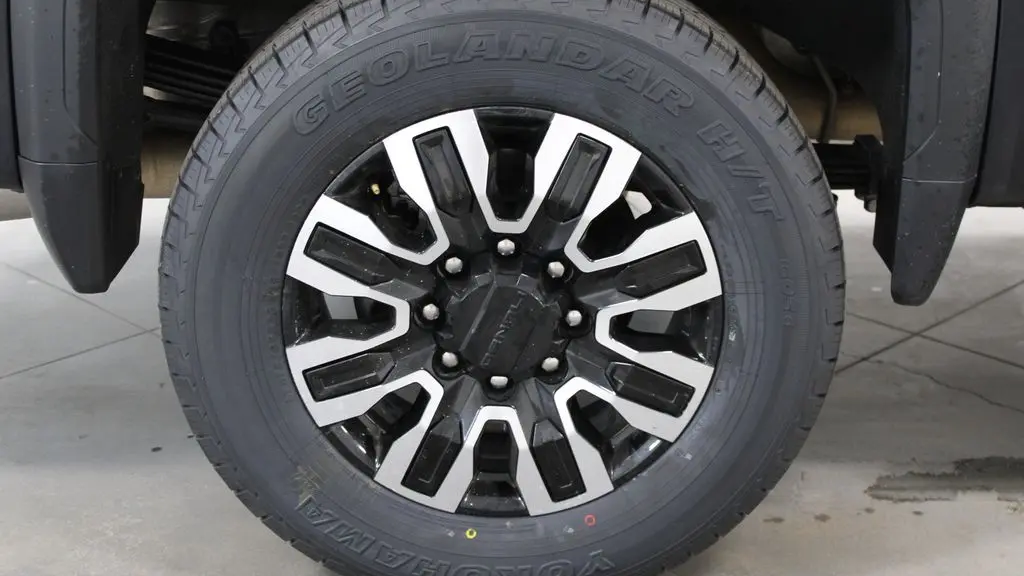 2024 GMC Sierra 2500HD Denali Ultimate