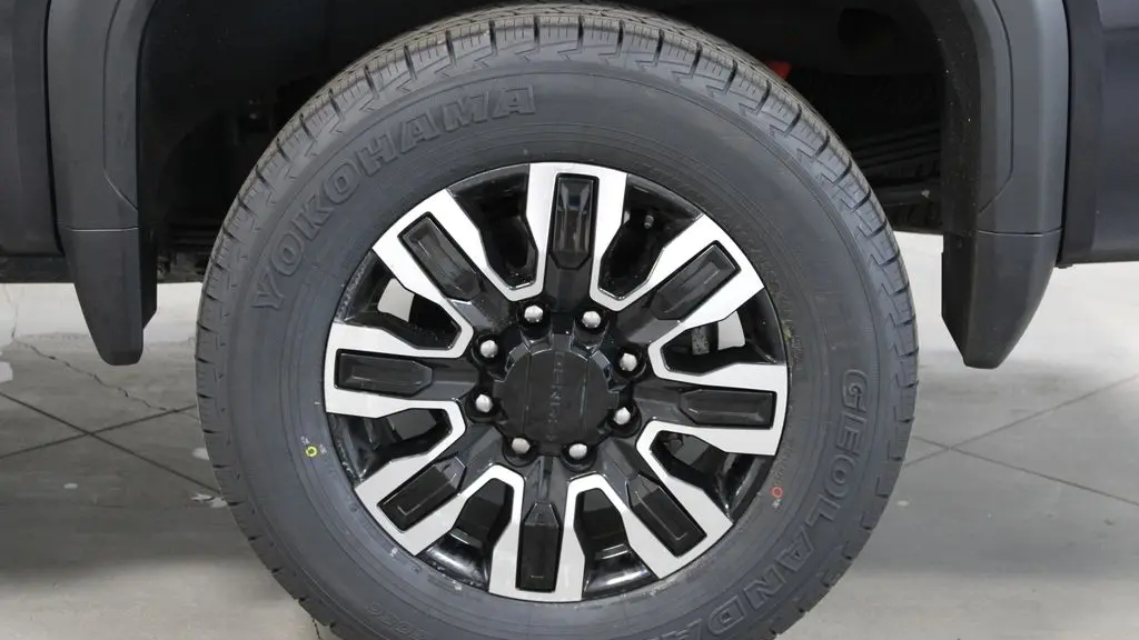 2024 GMC Sierra 2500HD Denali Ultimate