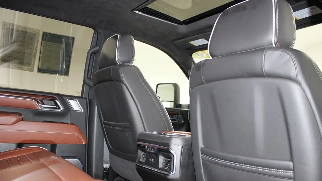 2024 GMC Sierra 2500HD Denali Ultimate