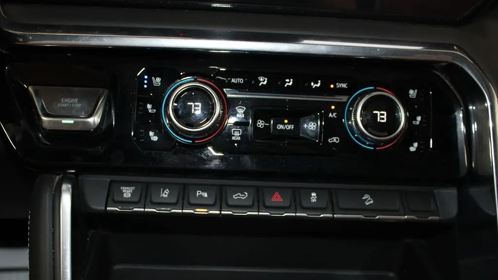 2024 GMC Sierra 2500HD Denali Ultimate