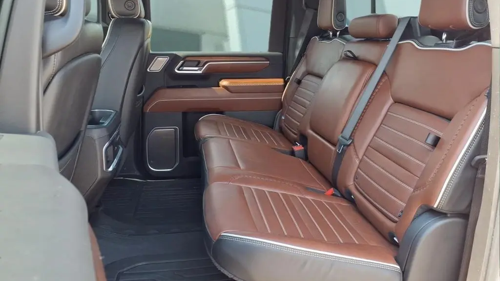 2024 GMC Sierra 2500HD Denali Ultimate