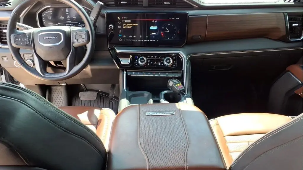 2024 GMC Sierra 2500HD Denali Ultimate