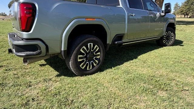 2024 GMC Sierra 2500HD Denali Ultimate
