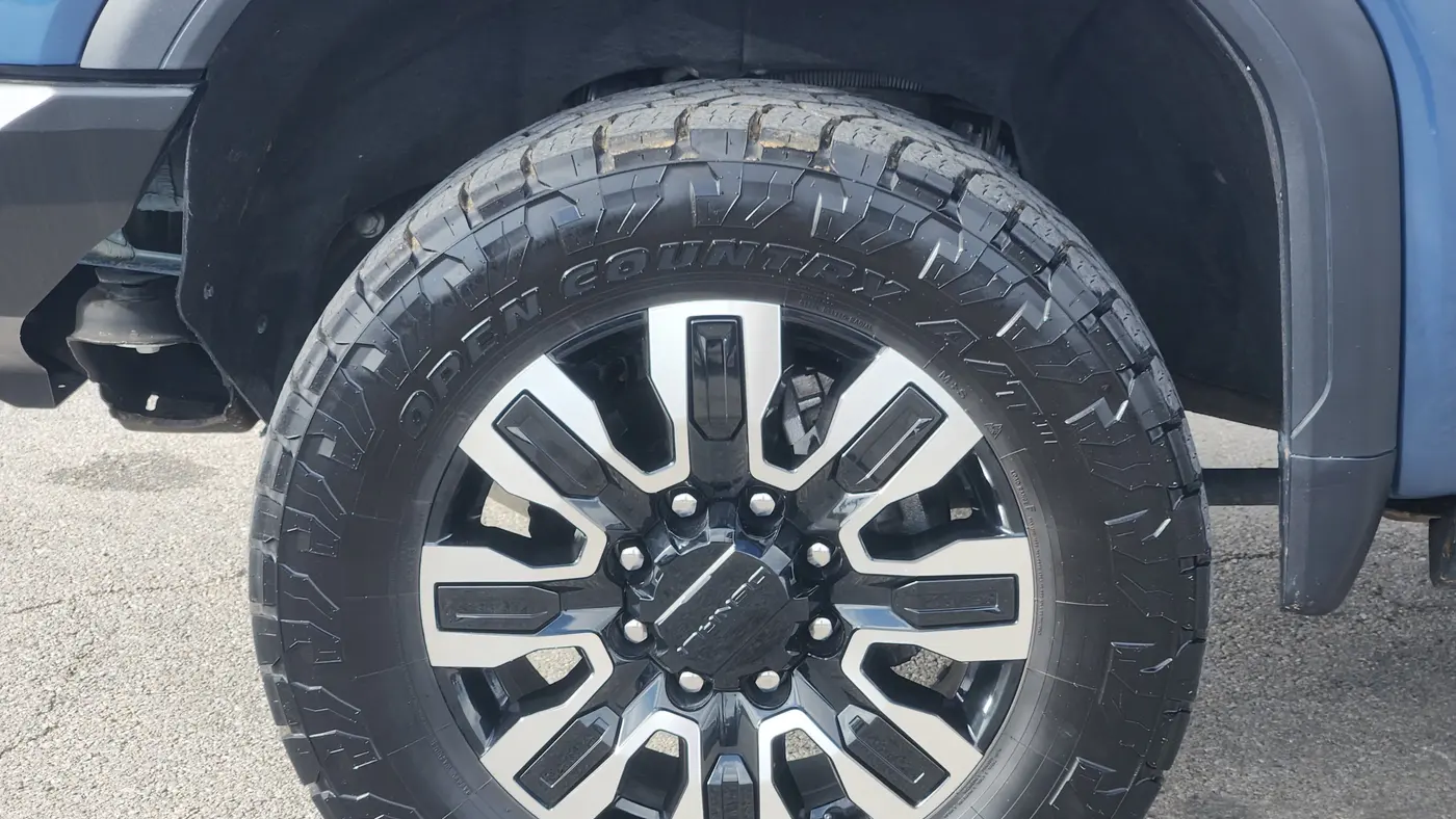 2024 GMC Sierra 2500HD Denali Ultimate