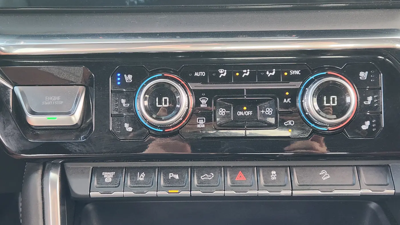 2024 GMC Sierra 2500HD Denali Ultimate