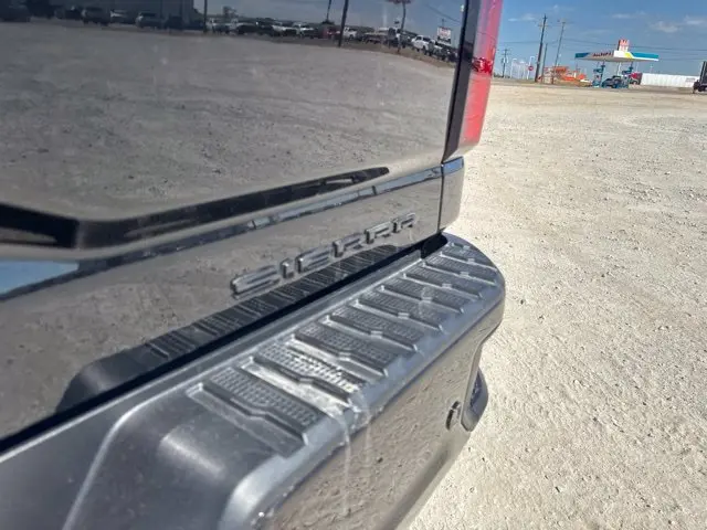2024 GMC Sierra Hd - $70,700