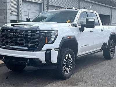 2024 GMC Sierra 2500HD 4X4 Denali Ultimate 4DR Crew Cab SB