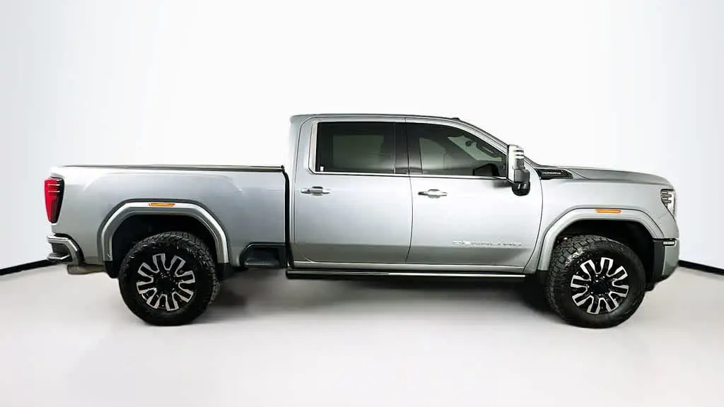 2024 GMC Sierra 2500HD Denali Ultimate