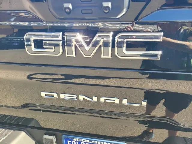 2024 GMC Sierra Hd - $77,324