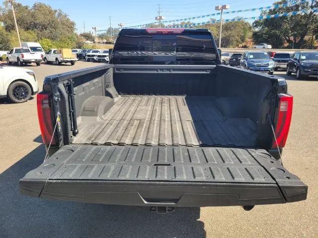 2024 GMC Sierra Hd - $77,324