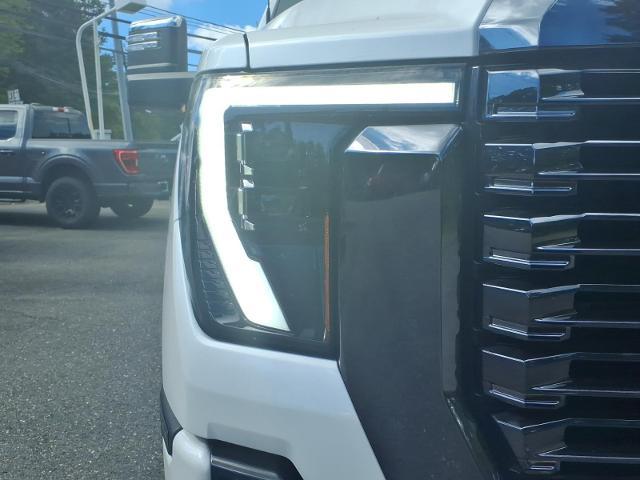 2024 GMC Sierra Hd - $79,995