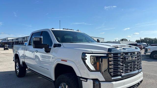 2024 GMC Sierra 2500HD Denali Ultimate