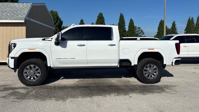 2024 GMC Sierra 2500HD Denali Ultimate