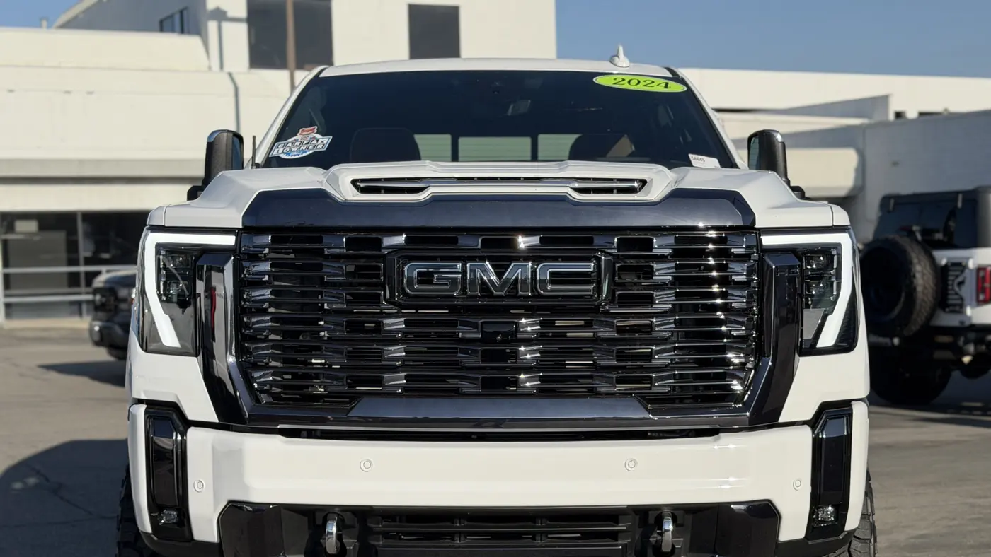 2024 GMC Sierra 2500HD Denali Ultimate