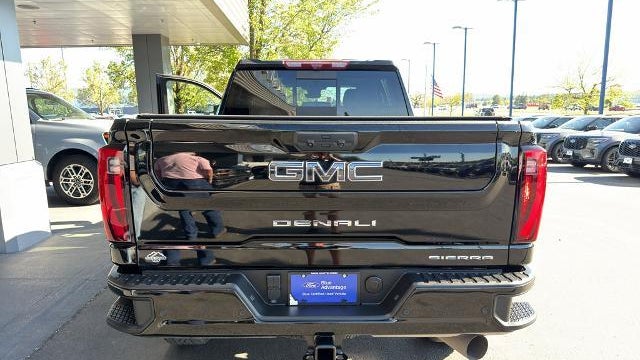 2024 GMC Sierra 3500HD Denali Ultimate