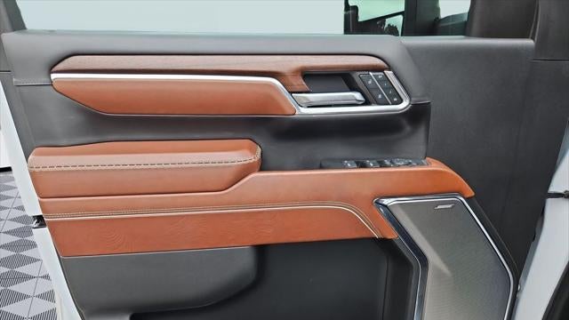 2024 GMC Sierra 3500HD Denali Ultimate
