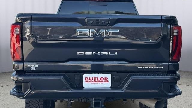 2024 GMC Sierra 3500HD Denali Ultimate