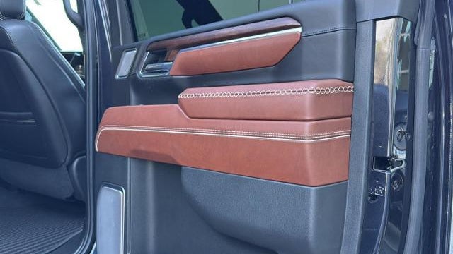 2024 GMC Sierra 3500HD Denali Ultimate