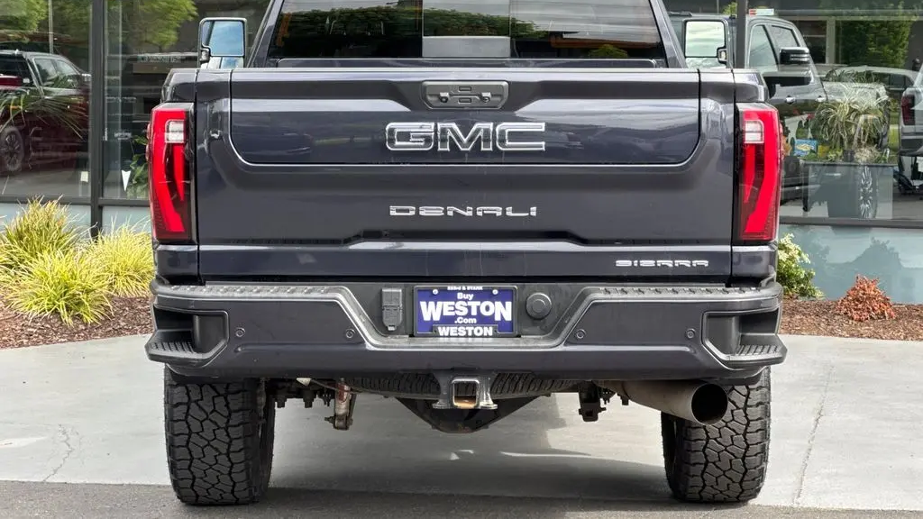 2024 GMC Sierra 3500HD Denali Ultimate