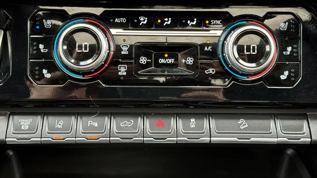 2024 GMC Sierra 3500HD Denali Ultimate