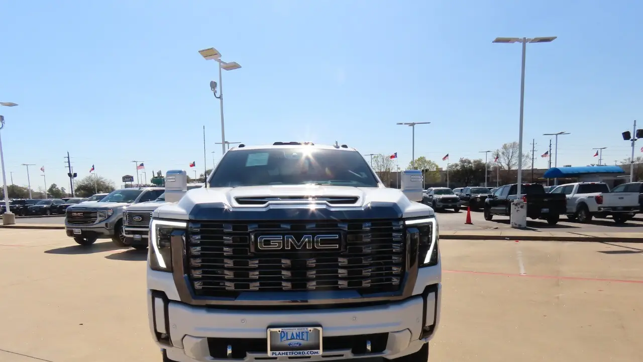 2024 GMC Sierra 3500HD Denali Ultimate