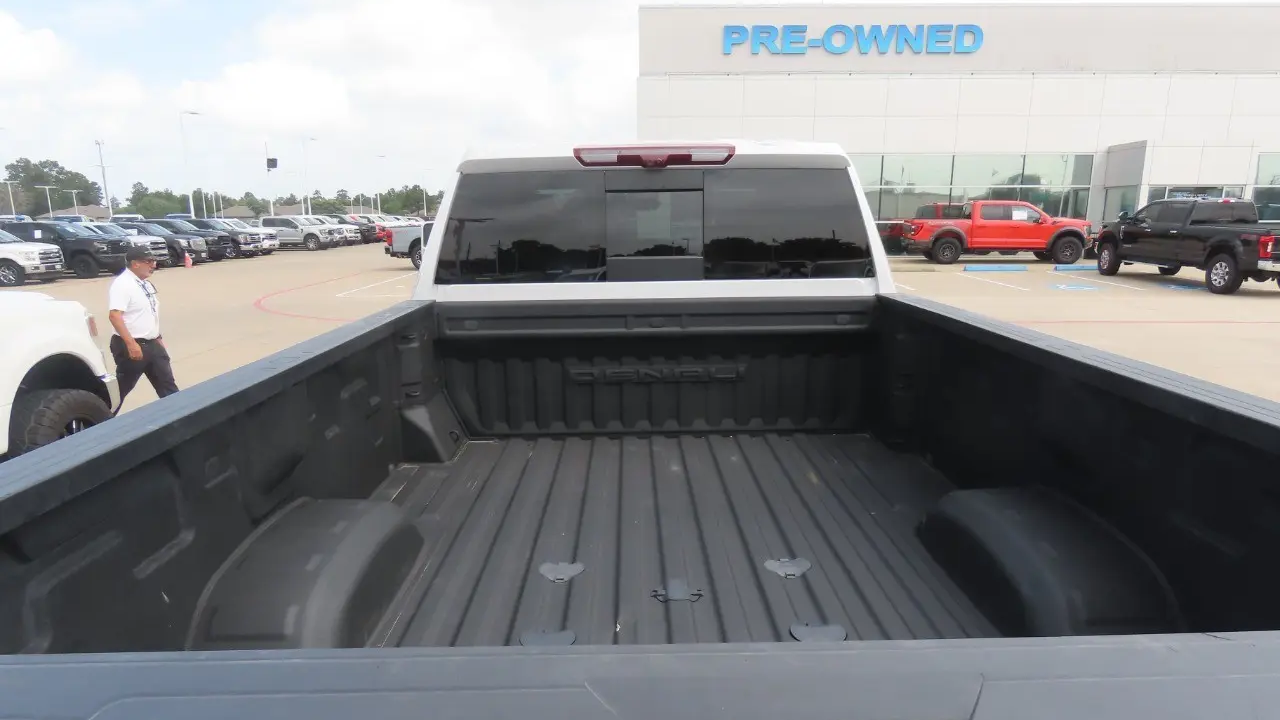 2024 GMC Sierra 3500HD Denali Ultimate