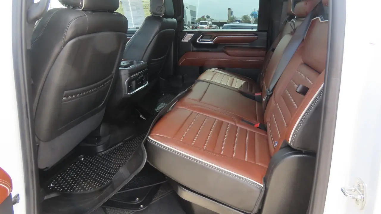 2024 GMC Sierra 3500HD Denali Ultimate