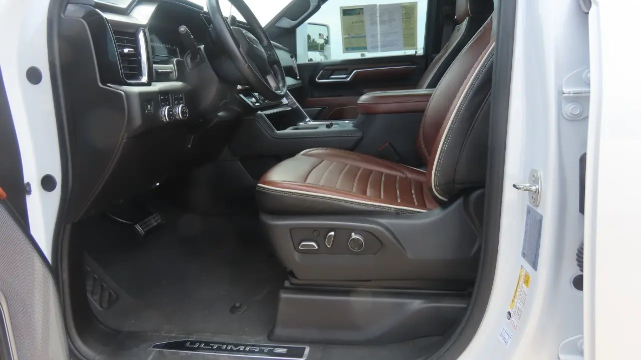 2024 GMC Sierra 3500HD Denali Ultimate