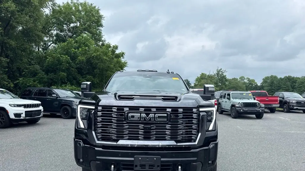 2024 GMC Sierra 3500HD Denali Ultimate