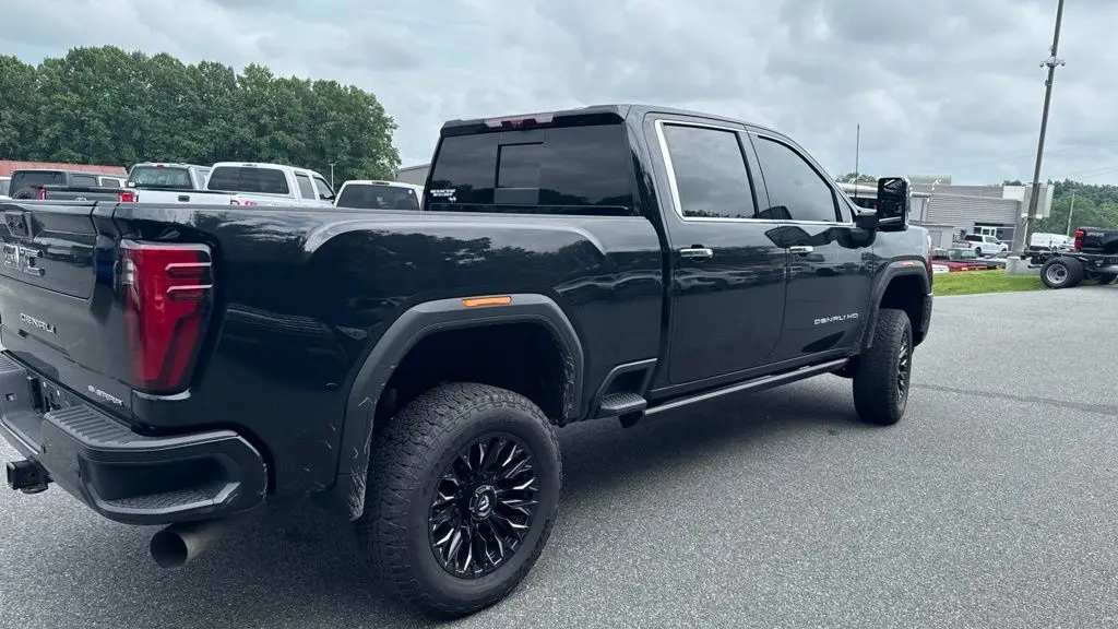 2024 GMC Sierra 3500HD Denali Ultimate