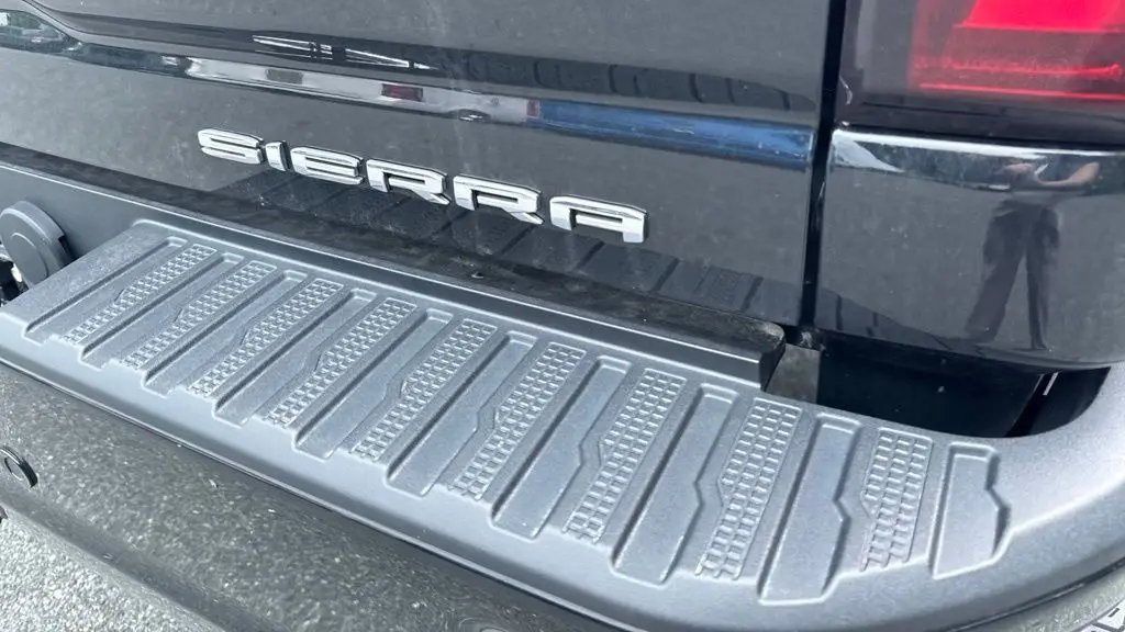 2024 GMC Sierra 3500HD Denali Ultimate