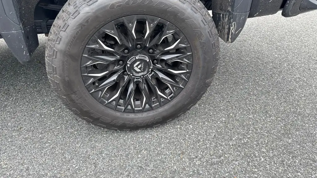 2024 GMC Sierra 3500HD Denali Ultimate