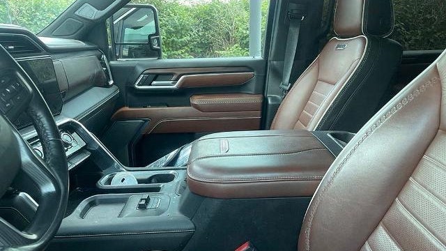 2024 GMC Sierra 3500HD Denali Ultimate