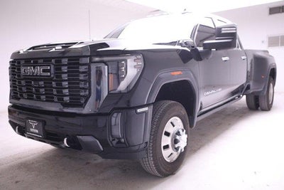 2024 GMC Sierra 3500HD 4X4 Denali Ultimate 4DR Crew Cab SB SRW