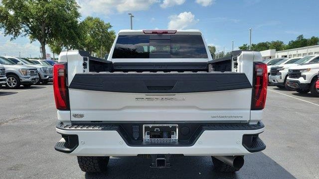 2024 GMC Sierra 3500HD Denali Ultimate