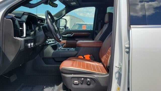 2024 GMC Sierra 3500HD Denali Ultimate