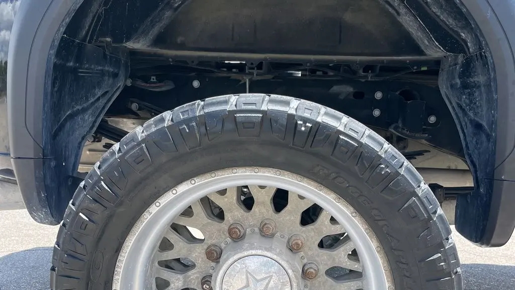 2024 GMC Sierra 3500HD Denali Ultimate