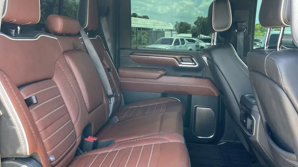 2024 GMC Sierra 3500HD Denali Ultimate