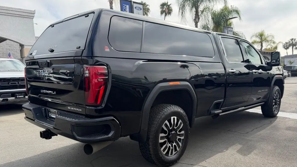2024 GMC Sierra 3500HD Denali Ultimate