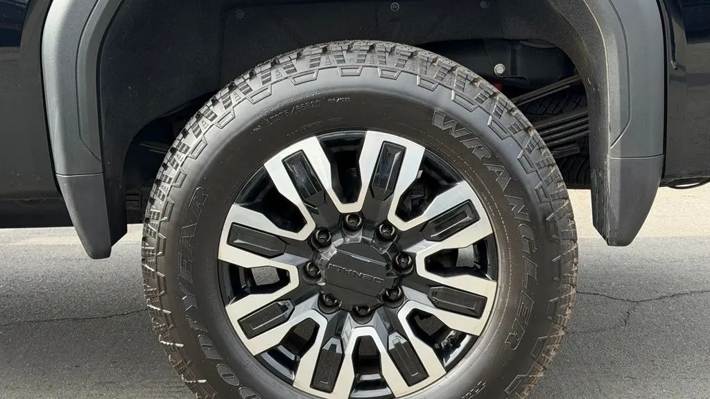 2024 GMC Sierra 3500HD Denali Ultimate